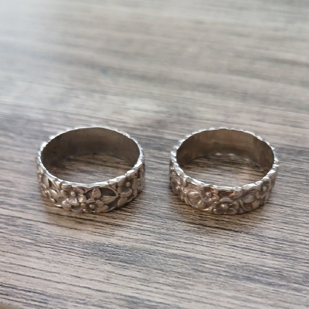 Floral Silver Band Ring Set